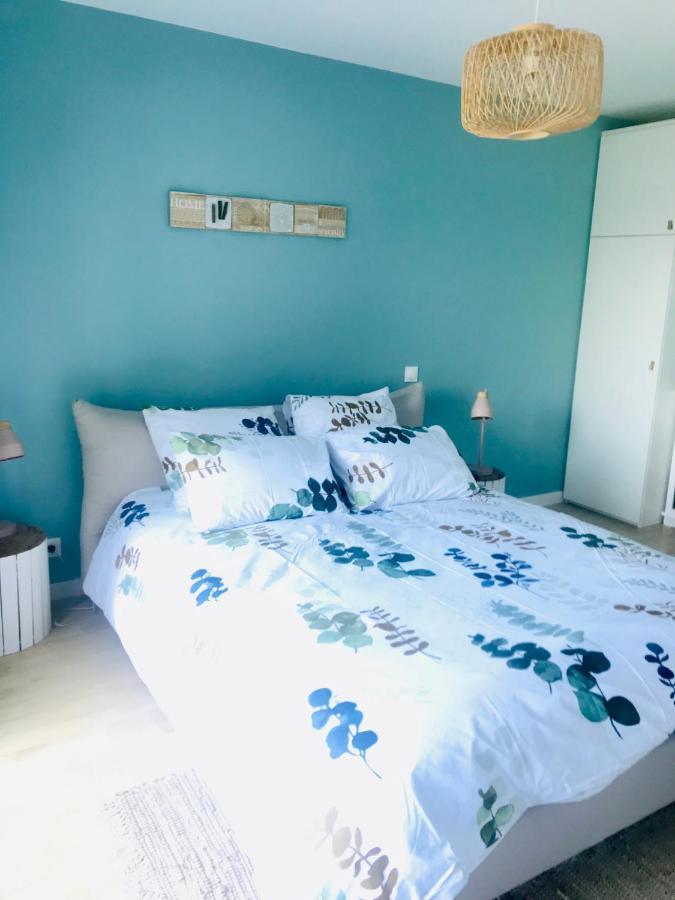 Au Petit Bonheur De Claire Et Jo Bed & Breakfast La Chapelle-Caro Exterior photo
